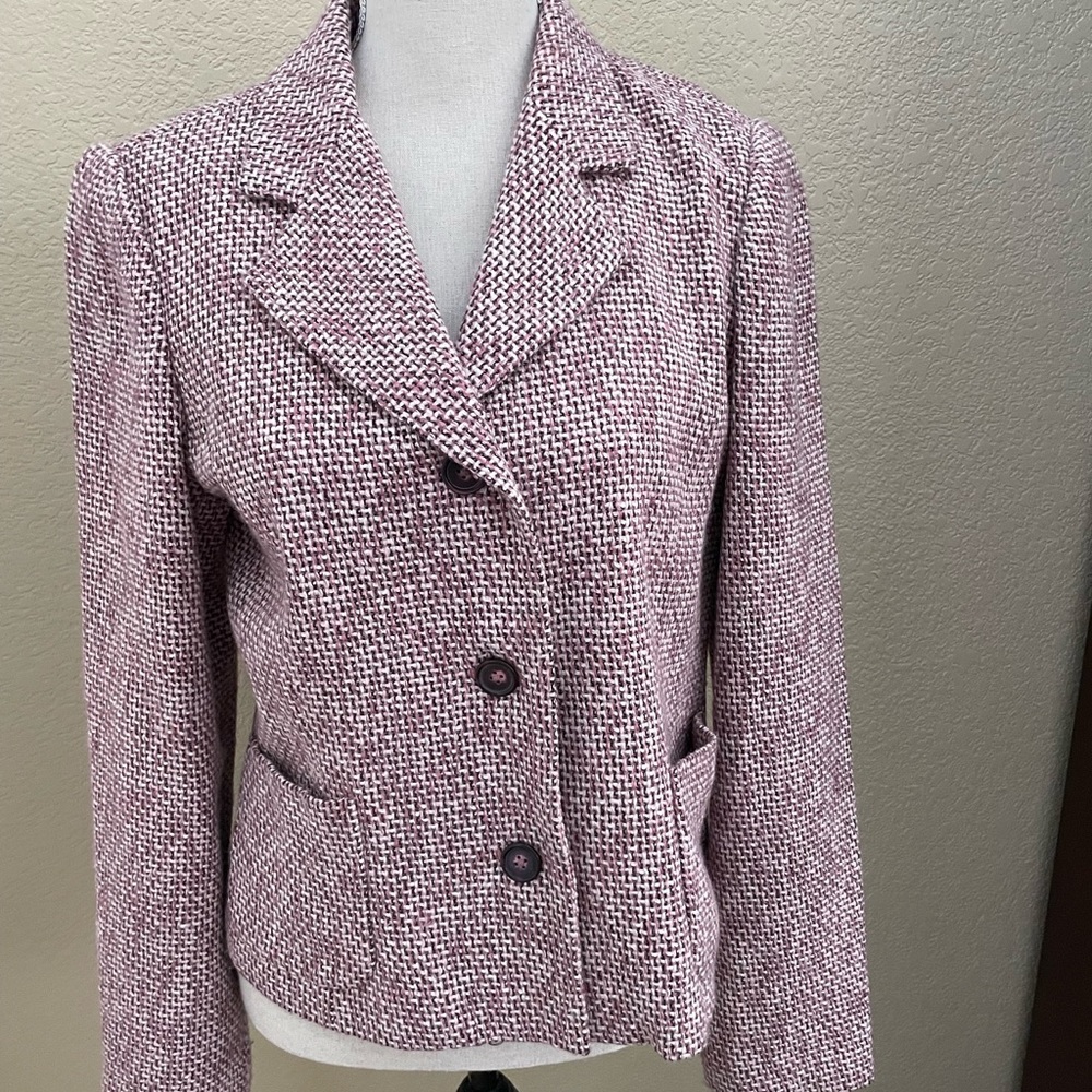 Pink tweed acrylic/wool blend jacket. Size M